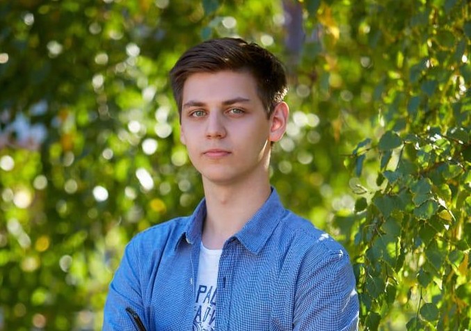 Никита Иванов